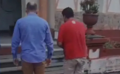 
          Imagem ilustrativa da imagem Pedreiro que atuava na Prefeitura de Domingos Martins é preso por tráfico de drogas
          