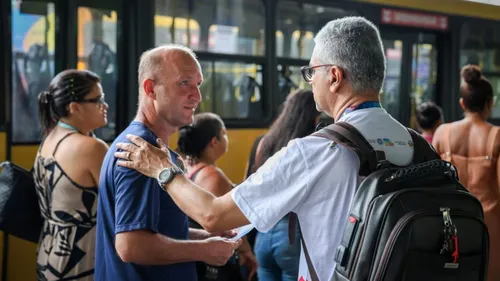
          Imagem ilustrativa da imagem Pernambuco oferece 18 mil vagas para jovens e adultos retomarem estudos
          