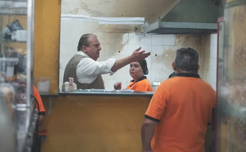
          Imagem ilustrativa da imagem "Pesadelo na Cozinha" traz guerra conjugal em restaurante
          