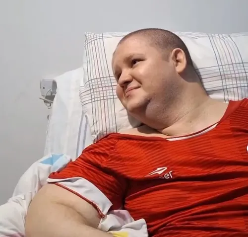 
          Imagem ilustrativa da imagem Polícia Civil prende condenado por balear torcedor Lucas Lyra após 13 anos
          