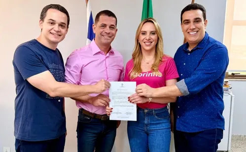 
          Imagem ilustrativa da imagem Primeira mulher toma posse como prefeita em Vitória nesta segunda
          