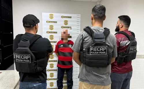 
          Imagem ilustrativa da imagem Procurado por feminicídio ocorrido em São Paulo é preso na Rodoviária de Vitória
          