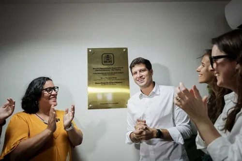 
          Imagem ilustrativa da imagem Recife amplia rede de proteção à mulher com nova unidade em Casa Amarela
          