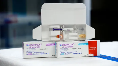 
          Imagem ilustrativa da imagem Recife inicia aplicação de imunizante contra bronquiolite para bebês e prematuros
          