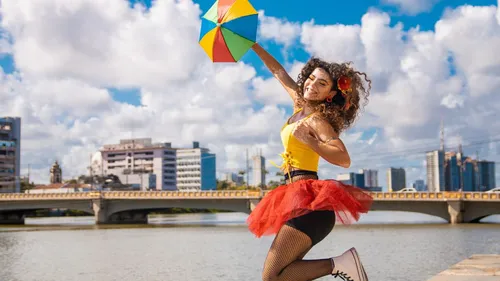 
          Imagem ilustrativa da imagem Recife monta megaoperação para o Carnaval com novas áreas, serviços e ações sociais
          