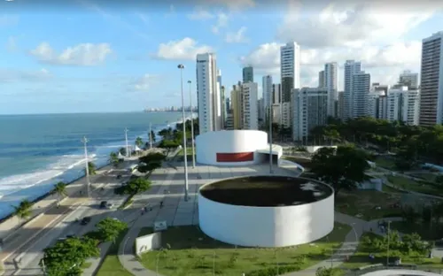 
          Imagem ilustrativa da imagem Recife recebe Semana S com mais de 240 atividades gratuitas no Parque Dona Lindu
          