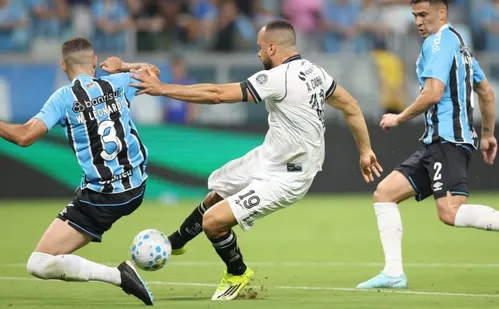 
          Imagem ilustrativa da imagem Reencontro indigesto  para o Botafogo
          