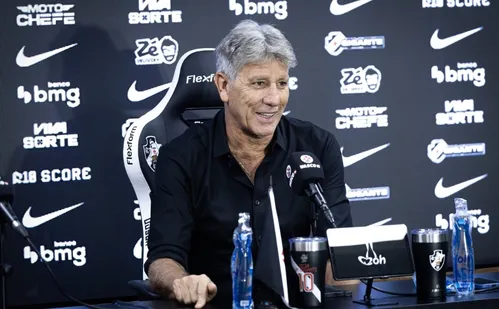 
          Imagem ilustrativa da imagem Renato Gaúcho promete mudar o Vasco e cobra entrega do elenco
          