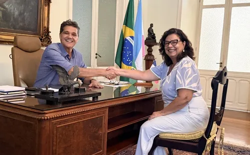 
          Imagem ilustrativa da imagem Ricardo Ferraço anuncia nova secretária de Recuperação do Rio Doce
          