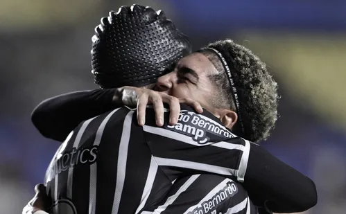 
          Imagem ilustrativa da imagem Rio Branco estreia na Copa ES com grande vitória
          