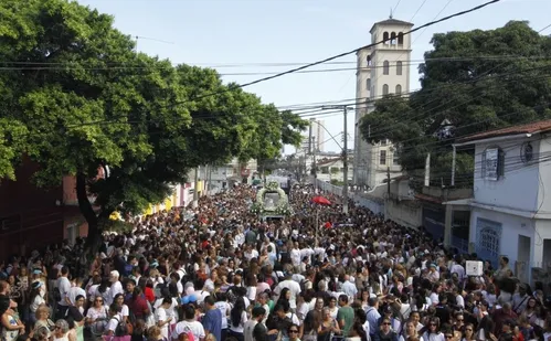 
          Imagem ilustrativa da imagem Romaria das Mulheres atrai centenas no oitavo dia da Festa da Penha
          