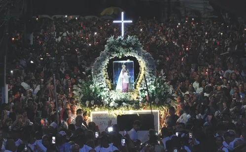 
          Imagem ilustrativa da imagem Romaria dos Homens reúne mais de um milhão de fiéis no ES
          
