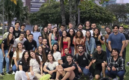 
          Imagem ilustrativa da imagem Saúde, integração e valores cristãos em projeto na praia
          