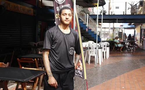 
          Imagem ilustrativa da imagem Secretaria de Educação faz “chamadão do supletivo” nas ruas do ES
          