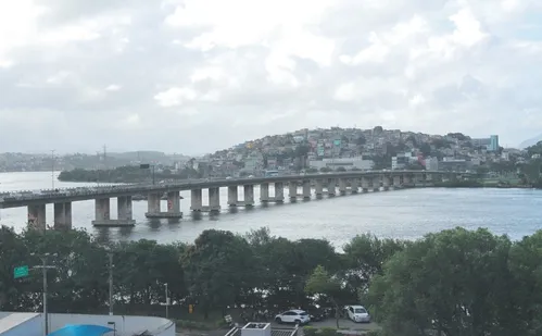 
          Imagem ilustrativa da imagem Segunda Ponte pode ter até seis faixas, afirma Euclério Sampaio
          