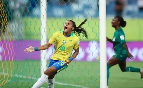 
          Imagem ilustrativa da imagem Seleção brasileira goleia Zâmbia por 6 a 1 no Fifa Series
          