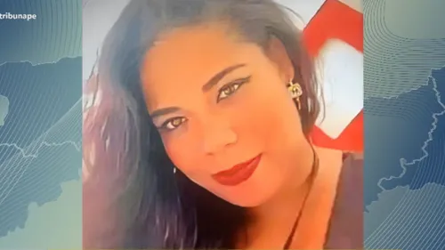 
          Imagem ilustrativa da imagem Nove tiros: sem ser o alvo, mulher morre em cima da sua bebê ao tentar protegê-la
          