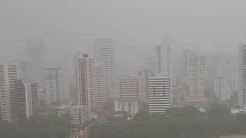 
          Imagem ilustrativa da imagem Semana de alerta: chuvas devem ganhar força em Pernambuco, segundo a APAC
          