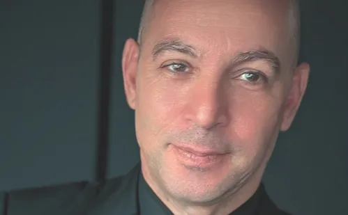 
          Imagem ilustrativa da imagem Serra estuda regras para reduzir acidentes com bikes elétricas
          