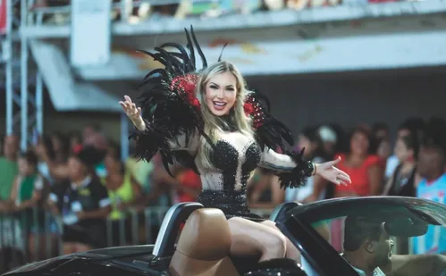 
          Imagem ilustrativa da imagem “Sextou” com espetáculo das escolas de samba
          