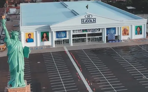 
          Imagem ilustrativa da imagem Shoppings preparam novidades para 2026 na Grande Vitória
          