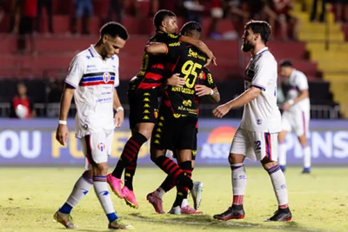 
          Imagem ilustrativa da imagem Sport ganha do Maranhão de goleada na Ilha
          