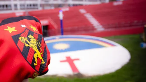 
          Imagem ilustrativa da imagem Sport silencia Aflitos, vence por 3 a 0 e conquista o tetracampeonato
          