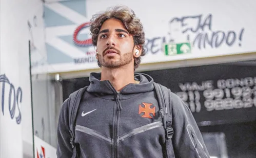 
          Imagem ilustrativa da imagem Sul-Americana: Vasco vai de equipe mista contra o Audax Italiano
          