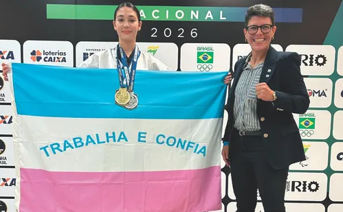 
          Imagem ilustrativa da imagem Taekwondo capixaba brilha no Rio de Janeiro
          