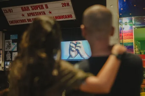 
          Imagem ilustrativa da imagem Tapete vermelho e concurso de sósias para celebrar cinema pernambucano no Oscar
          