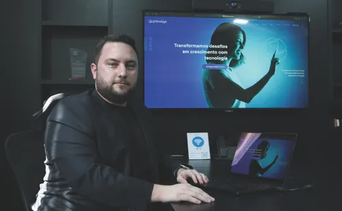 
          Imagem ilustrativa da imagem Tecnologia: preocupação com crise faz empresas estocarem chips
          