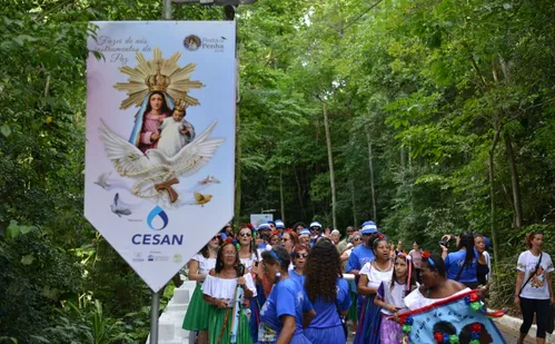 
          Imagem ilustrativa da imagem Terço gigante é erguido no Campinho do Convento
          