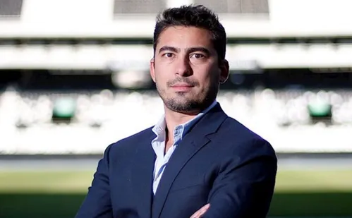 
          Imagem ilustrativa da imagem Thairo Arruda deixa comando da SAF do Botafogo
          