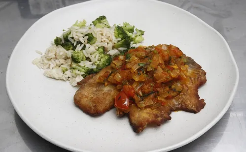 
          Imagem ilustrativa da imagem Três receitas com tilápia para o almoço da Semana Santa
          