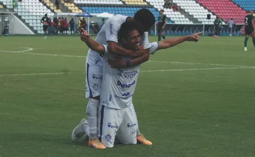 
          Imagem ilustrativa da imagem Tribuna Online e Apita Aí sorteiam ingressos para semifinal do Capixabão
          