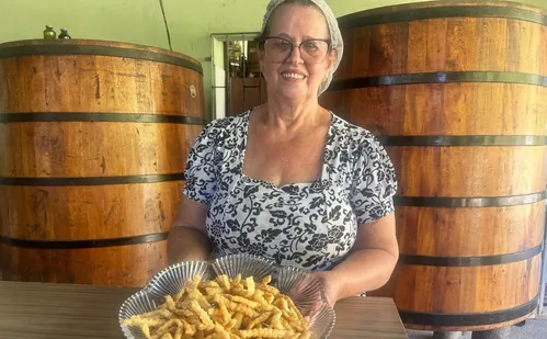 
          Imagem ilustrativa da imagem Tripinha: a deliciosa herança gastronômica de João Neiva
          