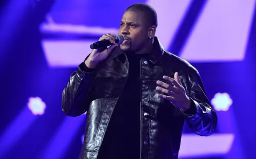 
          Imagem ilustrativa da imagem Último “sextou” de fevereiro tem shows com Erick Jordan e mais
          