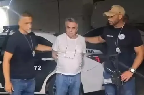 
          Imagem ilustrativa da imagem Ator José Dumont condenado por estupro de vulnerável, é preso no Rio
          