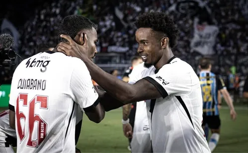 
          Imagem ilustrativa da imagem Vasco bate Grêmio em casa e emplaca terceira vitória em quatro jogos no Brasileiro
          