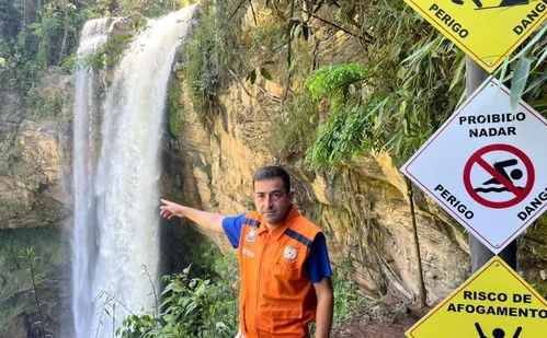 
          Imagem ilustrativa da imagem Veja como nadar e aproveitar as cachoeiras do Espírito Santo com segurança
          