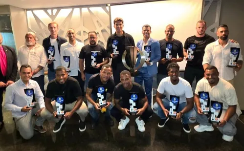 
          Imagem ilustrativa da imagem Vitória e Serra dominam seleção do Campeonato Capixaba 2026
          