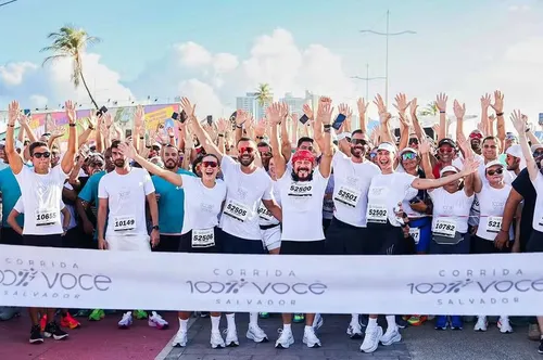 
          Imagem ilustrativa da imagem Vitória entra na contagem regressiva para corrida com Bell Marques
          