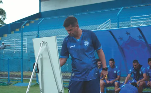 
          Imagem ilustrativa da imagem Vitória joga para confirmar volta à final do Capixabão
          