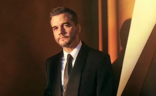 
          Imagem ilustrativa da imagem Wagner Moura pode ser o novo vilão de 007
          