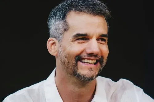 
          Imagem ilustrativa da imagem Wagner Moura vai atuar com Kristen Stewart em novo drama de vampiros; saiba mais
          