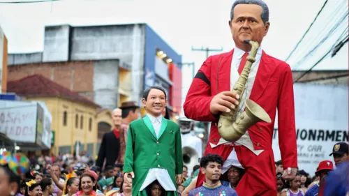 
          Imagem ilustrativa da imagem Zé Puluca atrai 8 mil foliões em Bom Conselho, no interior de Pernambuco
          