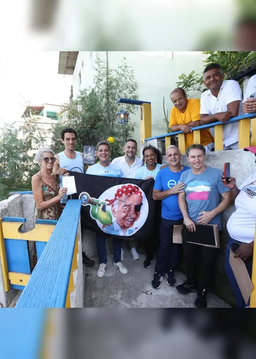 
          Imagem ilustrativa da imagem Bolsonaristas quase chegam às vias de fato
          