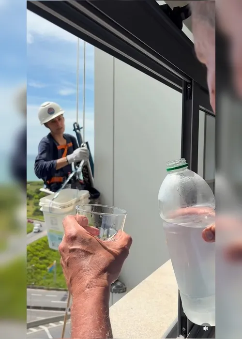 
          Imagem ilustrativa da imagem Como será a saída de Casagrande do governo?
          