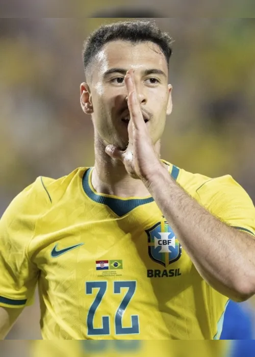 
          Imagem ilustrativa da imagem Copa do Mundo: Brasil ganha opções e esfria debate por Neymar
          