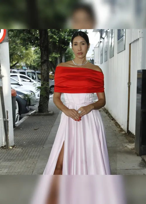 
          Imagem ilustrativa da imagem Looks inspirados na festa do Oscar 2026
          